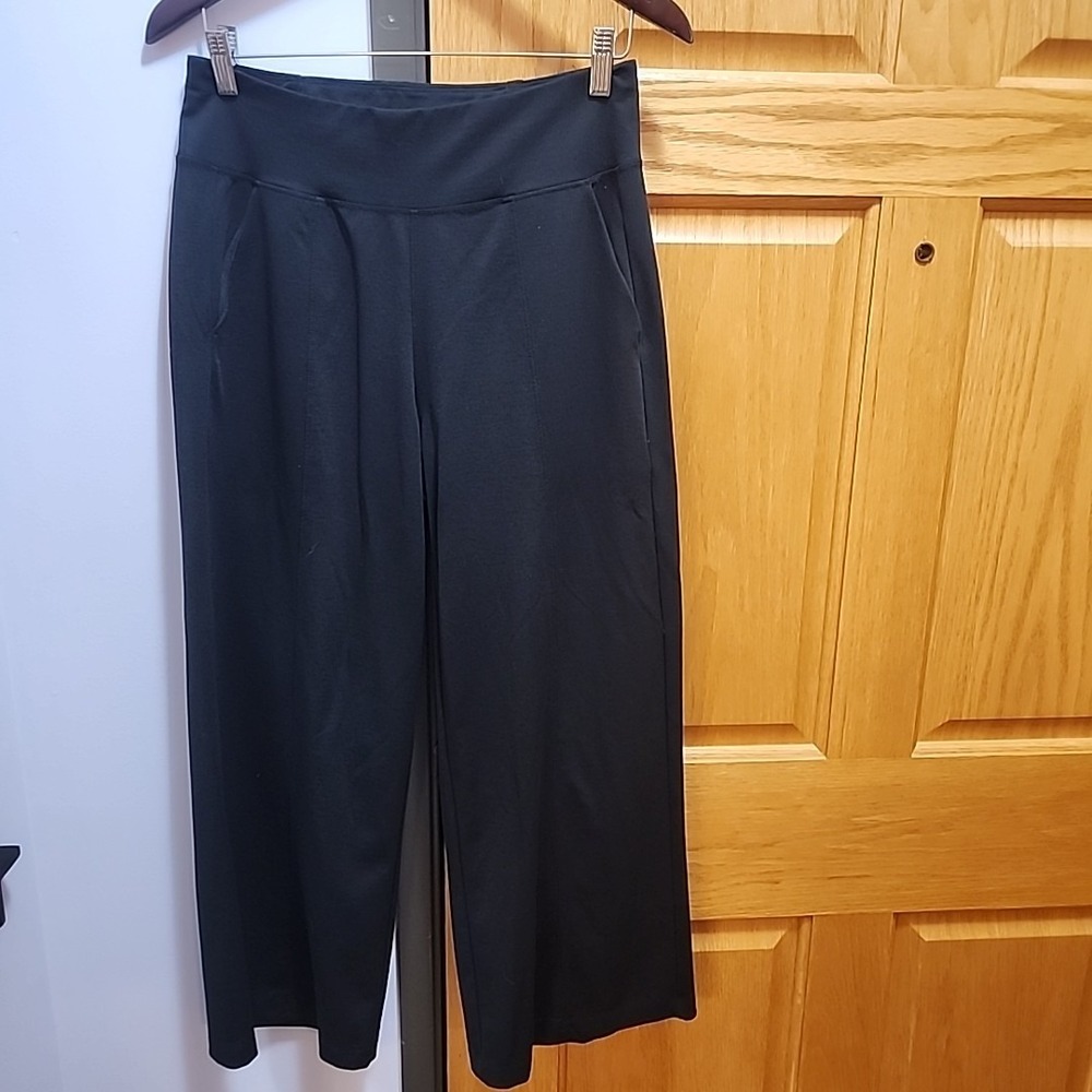 Athleta Women's Black Straight Leg Pants Small Wide Waistband Back Zipped Pocket